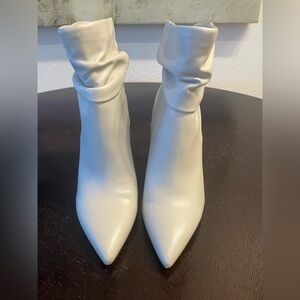 Jessica Simpson bootie. Size 6.5